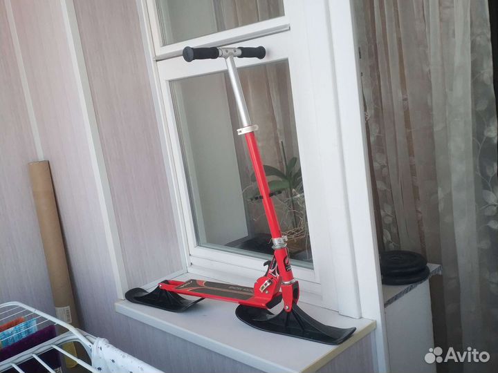 Самокат-снегокат stiga Snow Kick