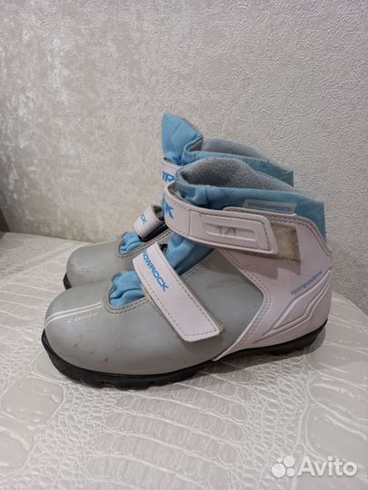 Лыжные ботинки детские