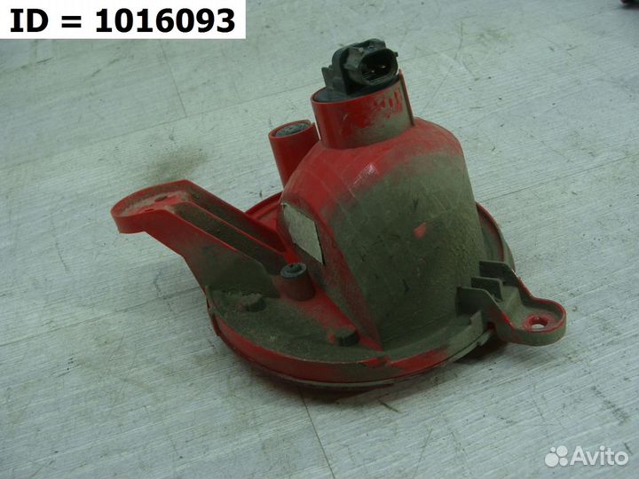 Светоотражатель катафот заднего бампера левый Kia