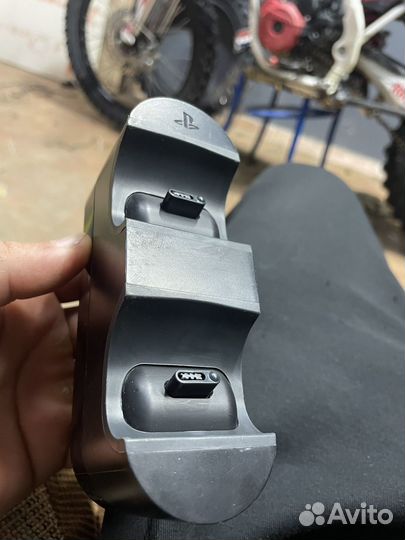 Зарядная станция Sony Dualshock