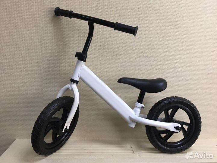 Беговел новый ультра легкий 2 кг