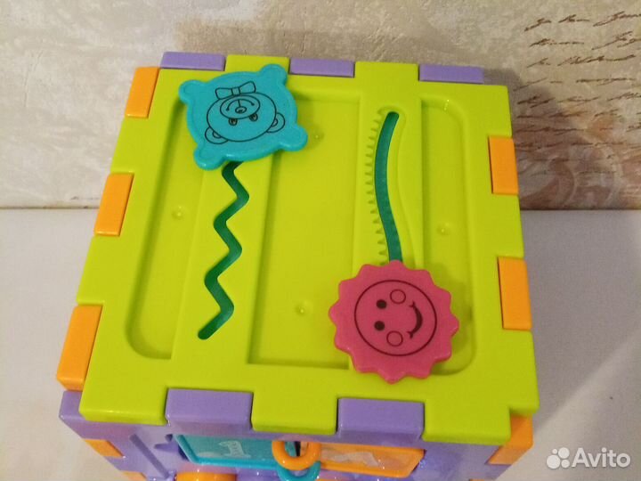 Развивающая игрушка, бизиборд, сортер