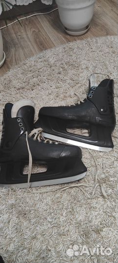 Коньки хоккейные salvo