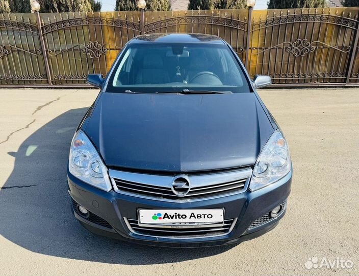 Opel Astra 1.8 AT, 2008, 200 000 км