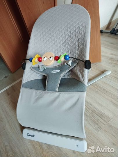 Шезлонг детский