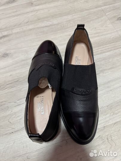 Ilasio Renzoni лоферы женские 37 размер