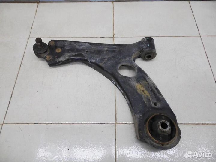 Рычаг передний левый Aveo (T300) 2011