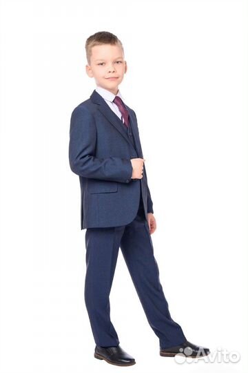 Костюм школьный