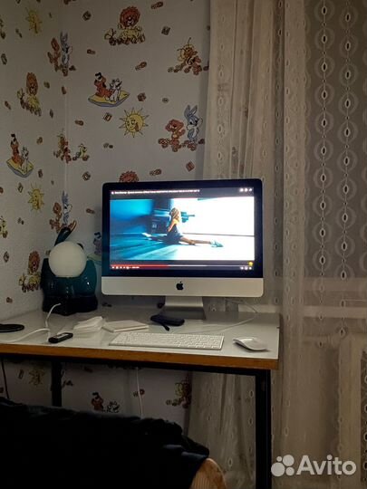 Apple iMac 21.5