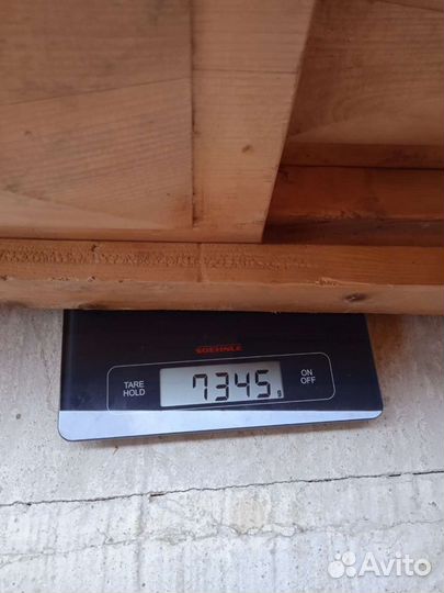 Деревянная вентиляционная крышка с задвижкой