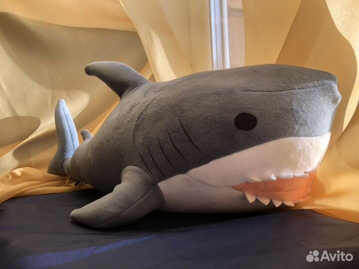 Мягкая игрушка акула