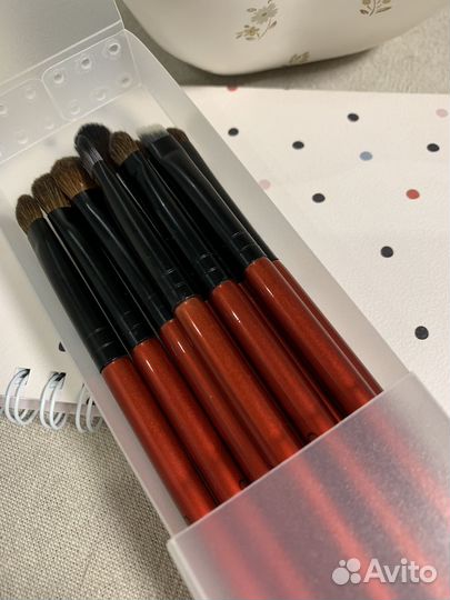 Кисти для макияжа