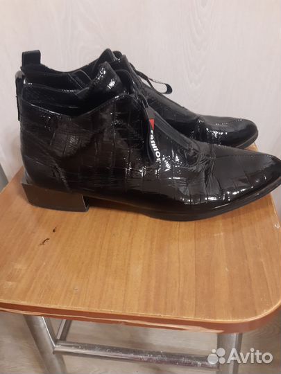 Ботинки осенние женские 38