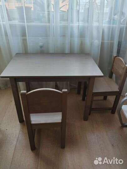 Детский стол и стулья IKEA сундвик