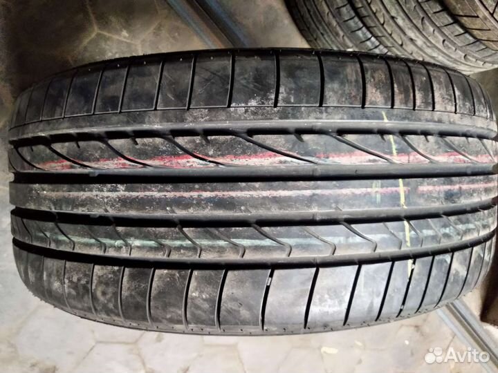 Bridgestone Dueler H/P Sport 275/45 R19