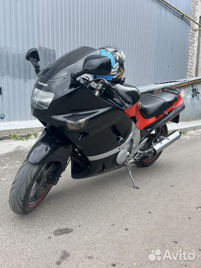 Продам Kawasaki zzr-400