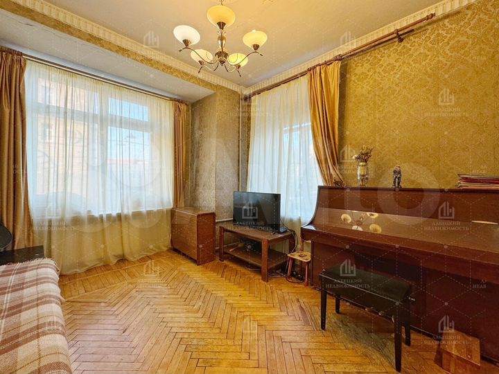 2-к. квартира, 67,4 м², 2/6 эт.