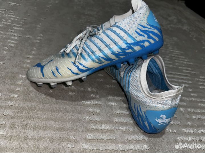 Бутсы шиповки puma future