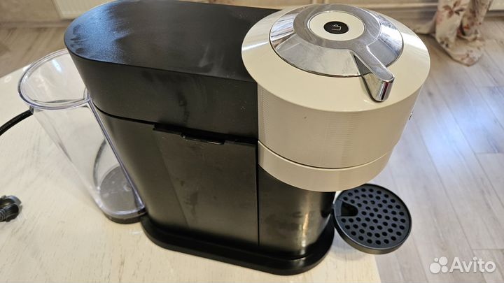 Кофеварка капсульная nespresso vertuо next