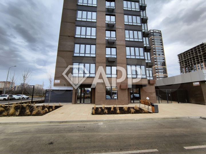 Продам торговое помещение, 83 м²