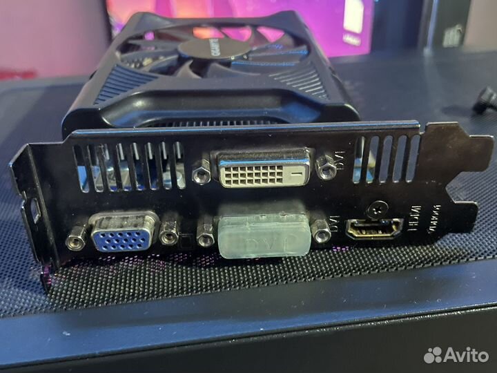 Видеокарта Radeon HD 6750 (gigabyte GV-R675OC-1GI)