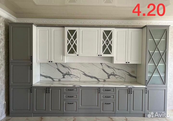 Цена за весь кухонный гарнитур белый серый