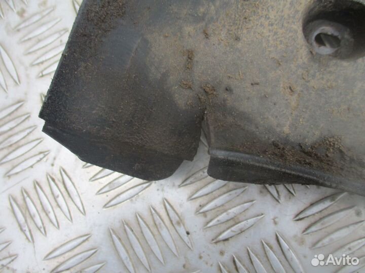 Рамка радиатора Renault Kangoo 1.4