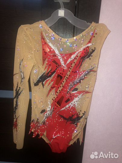 Купальник для художественной гимнастики