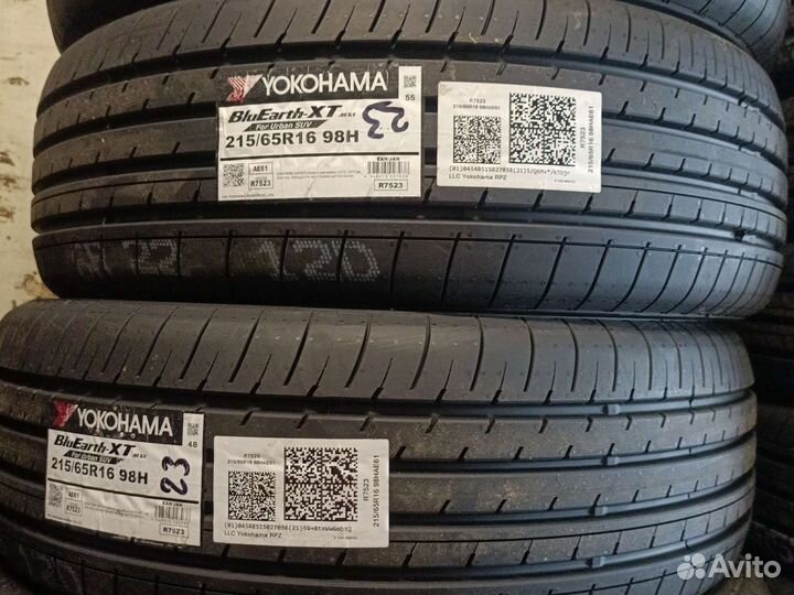 Yokohama BluEarth-ES ES32 215/65 R16