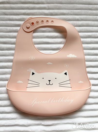 Нагрудники силиконовые новые