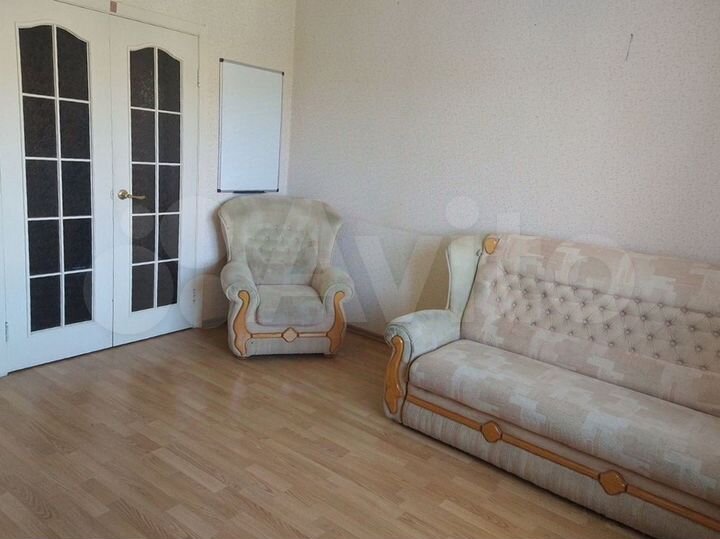 2-к. квартира, 50 м², 8/9 эт.