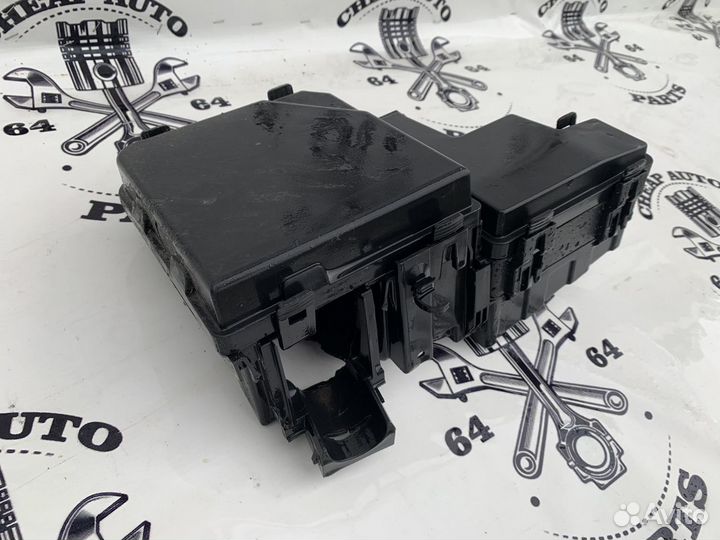 Кожух блока предохранителей Nissan Qashqai J11