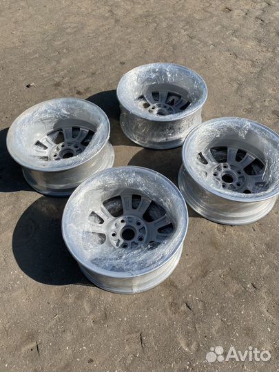 Литые диски на Мазду R16