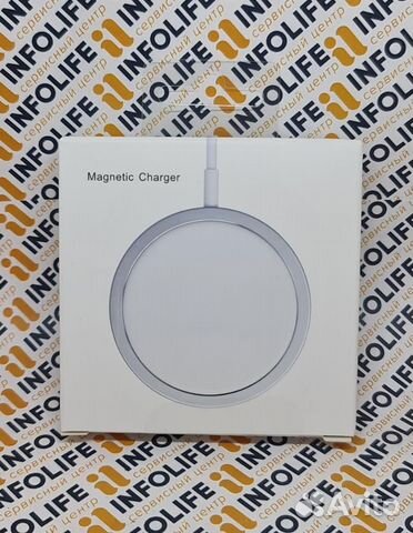 Беспроводное зарядное устройство iPhone MagSafe
