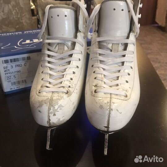 Фигурные коньки risport rf3 pro