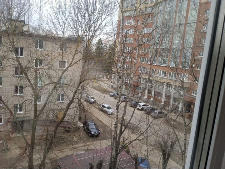 3-к. квартира, 58 м², 5/5 эт.