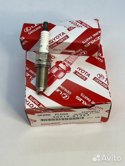 Свечи зажигания Toyota Lexus 90919-01263