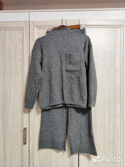 Костюм брючный, комбинезоны