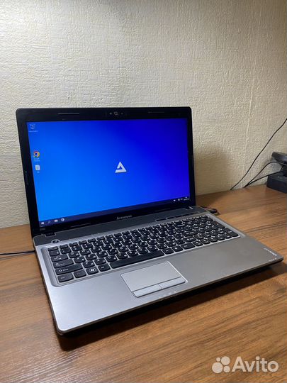 Ноутбук lenovo