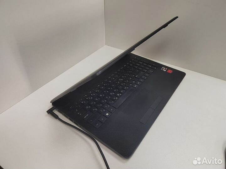 Ноутбук HP 15-db1073ur
