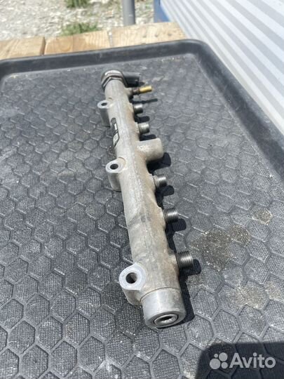 Топливная рампа Hyundai grand starex,H-1