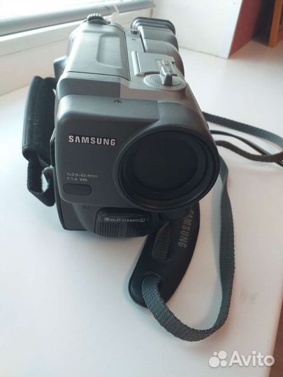 Видеокамера samsung