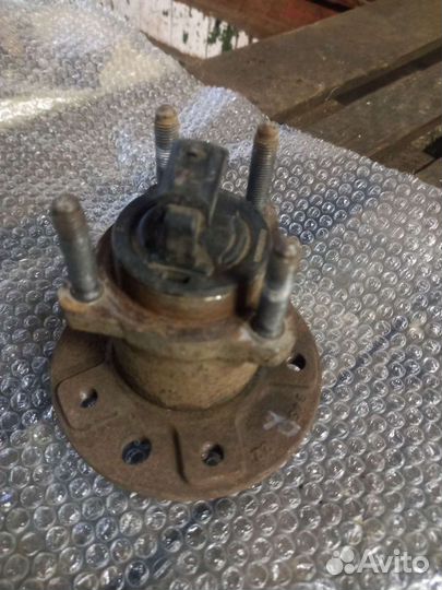 Опель Астра Н-задняя ступица