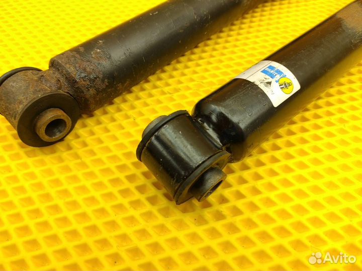 Амортизаторы комплект задние Mercedes-Benz W463