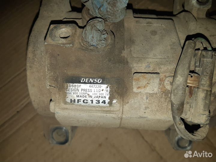 Компрессор кондиционера Cadillac Escalade III