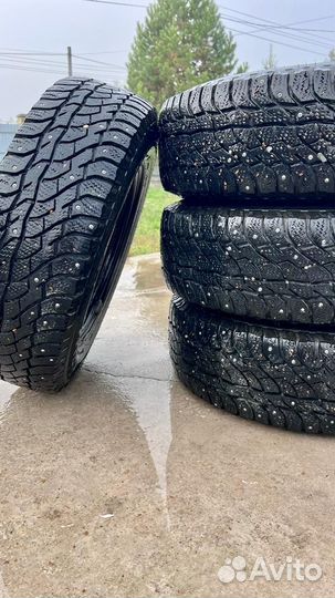 Viatti Bosco Nordico V-523 215/65 R16