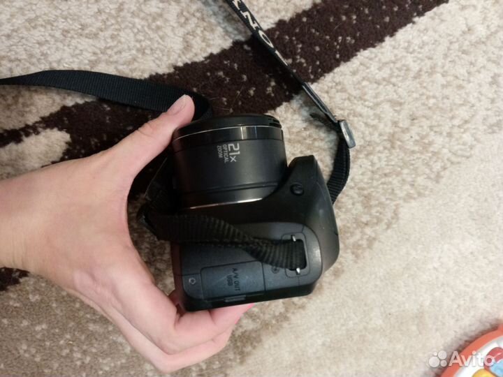 Фотоаппарат sony dsc-h100