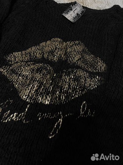 Свитер кофта