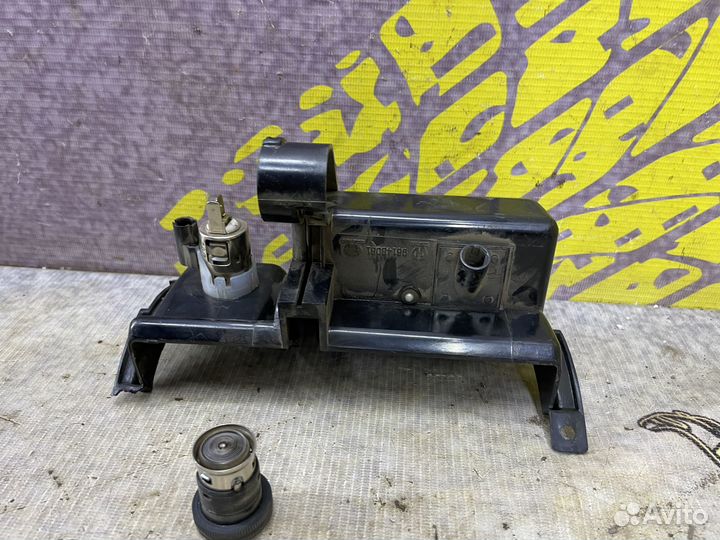 Пепельница Daewoo Espero 1990-1999 klej Эсперо