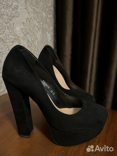 Высокий каблук